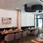 & Restaurant White Hotel Berat