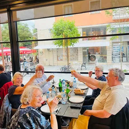 Hotel & Restaurant White Berati