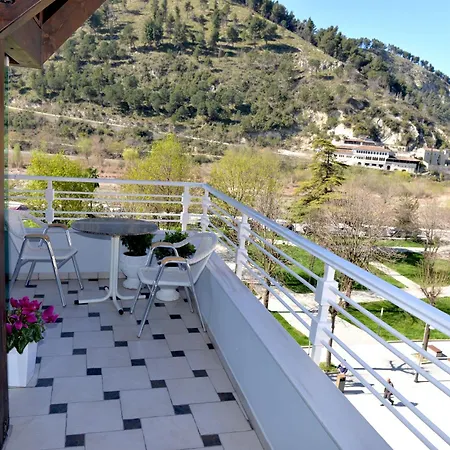 Hotel & Restaurant White 3*