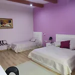 & Restaurant White Hotel Berat