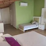 & Restaurant White 3* Berat