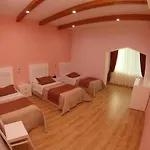 & Restaurant White 3* Berat