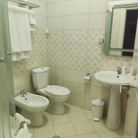 Hotel & Restaurant White Berati
