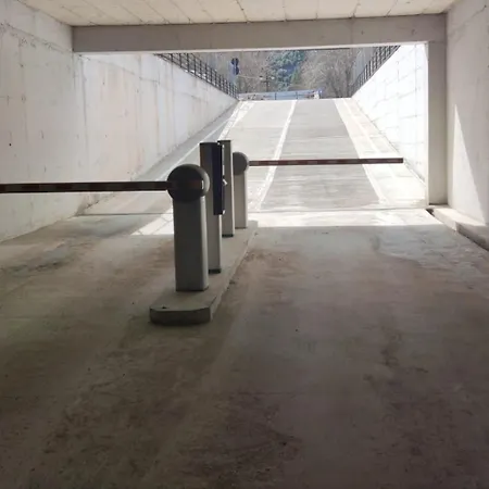 & Restaurant White Hotel