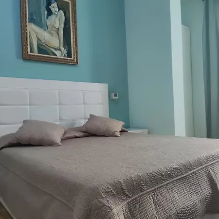 & Restaurant White Hotel 3*