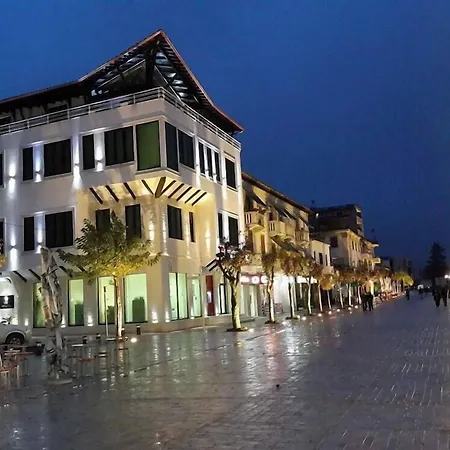 فندق & Restaurant White بيرات