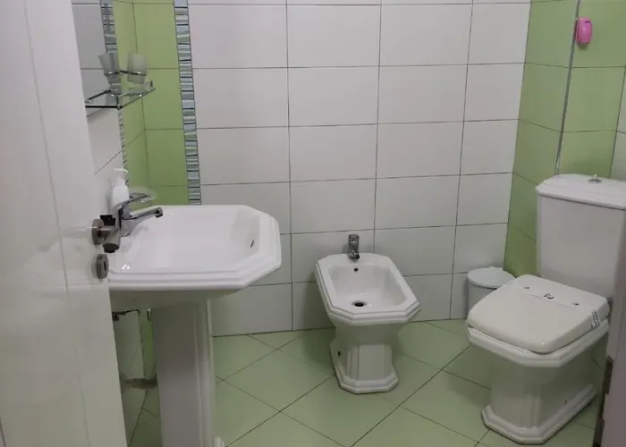 & Restaurant White 3*