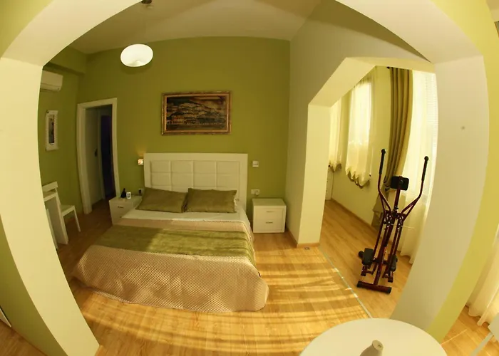 & Restaurant White Berat