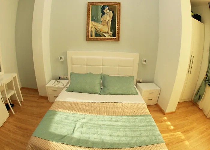 호텔 & Restaurant White 3*